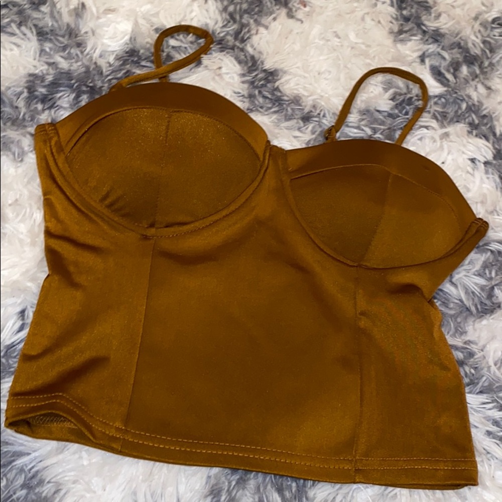 Crop shirt